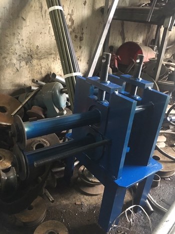Máy uốn ống U160